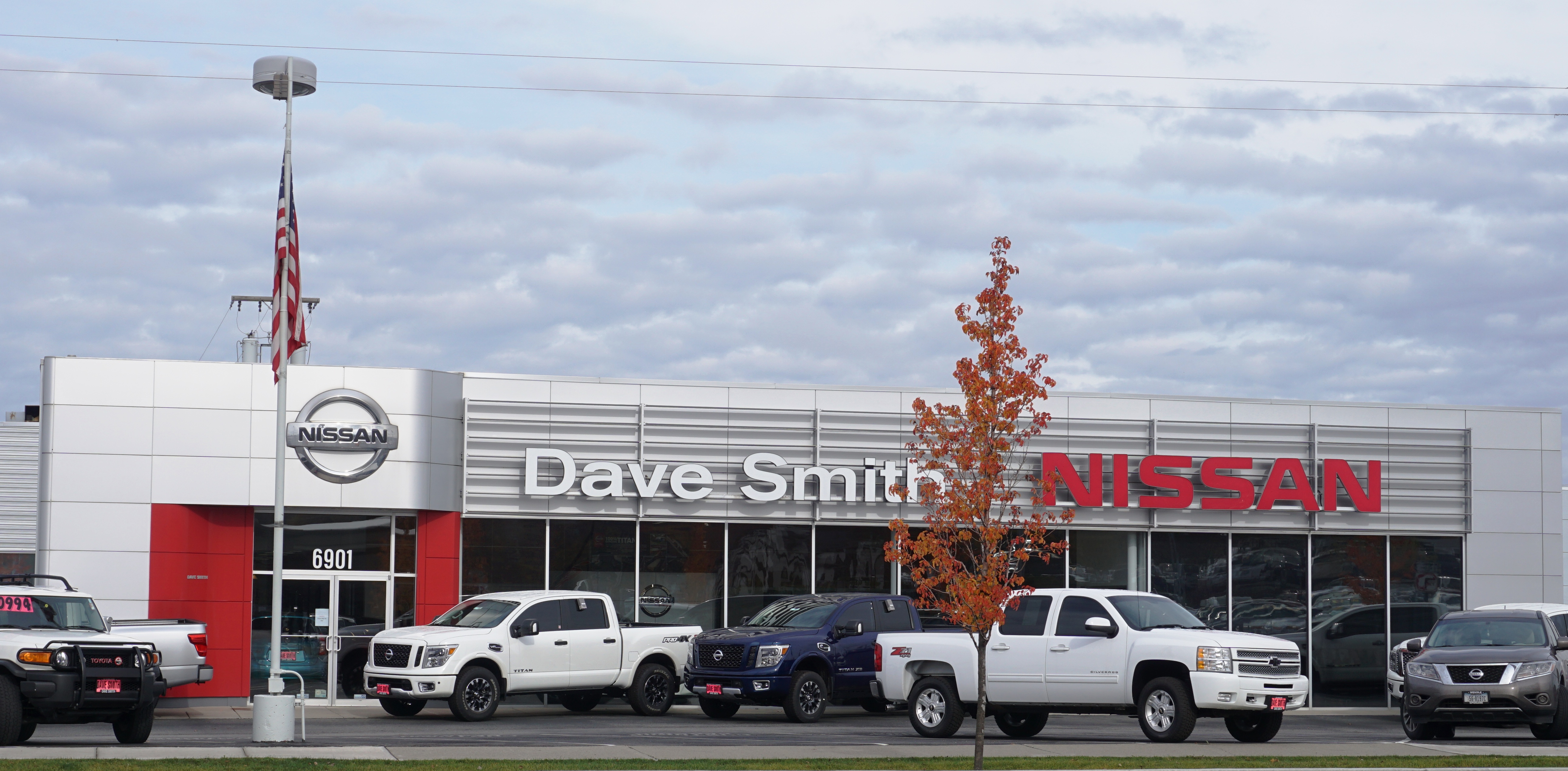 Dave Smith Nissan Auto Sales and Service